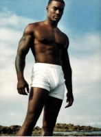 /album/galeria-de-fotos/tyson-beckford-439x597-38kb-media-517-media-0033-jpg/